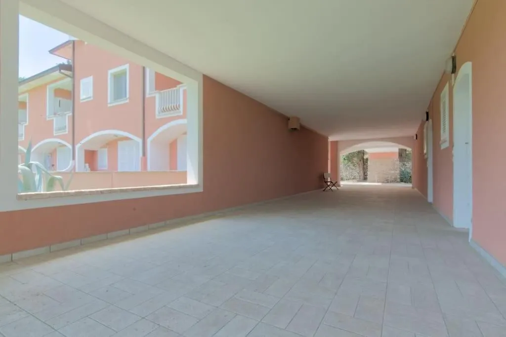 Lalla Al Lago Pool - Access, Parking, Lake Views Padenghe sul Garda 0*,  Italy
